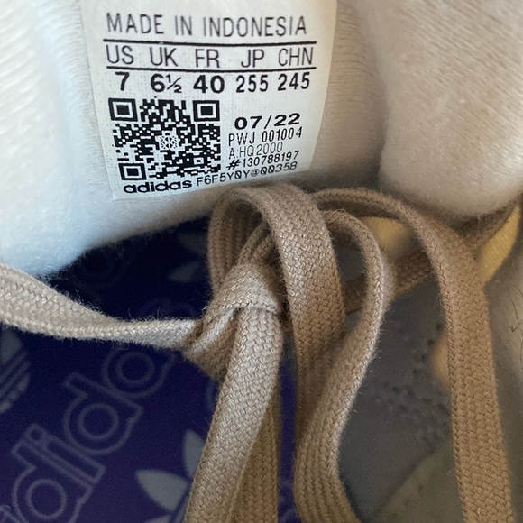 ADIDAS Originals Retropy Low Chalky Brown Purple Rush Suede/Textile Sneakers 7US - Picture 9 of 9